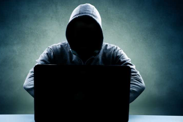 10 trików zwiększających bezpieczeństwo w internecie